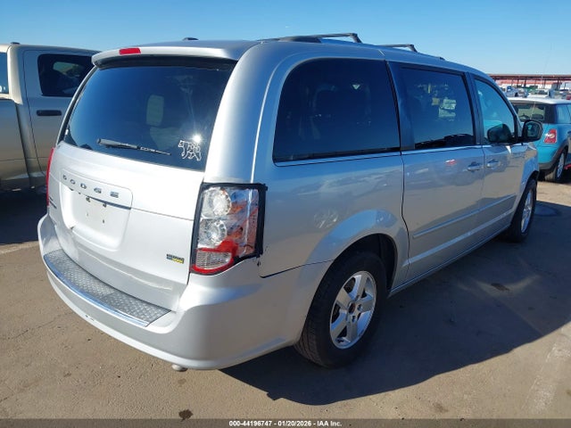 2011 Dodge Grand Caravan Crew მანქანა იყიდება აუქციონზე, vin: 2D4RN5DG1BR755201, აუქციონის ნომერი: 44196747