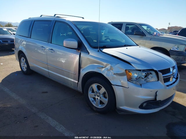 2011 Dodge Grand Caravan Crew მანქანა იყიდება აუქციონზე, vin: 2D4RN5DG1BR755201, აუქციონის ნომერი: 44196747