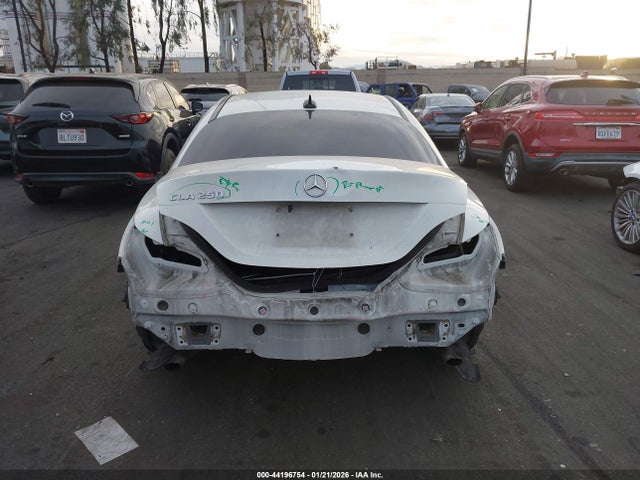 Mercedes-Benz CLA 250 2017 WDDSJ4EB0HN400720 Image 17