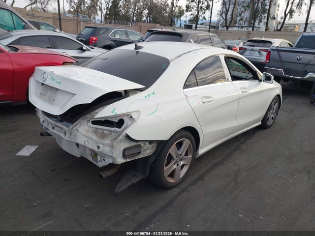 Mercedes-Benz CLA 250 2017 WDDSJ4EB0HN400720 Image 4