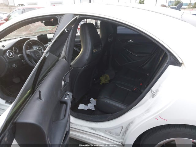 Mercedes-Benz CLA 250 2017 WDDSJ4EB0HN400720 Image 8