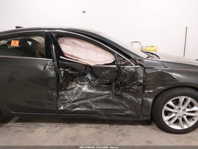 1G1ZE5ST9HF122550 Chevrolet MALIBU 1LT