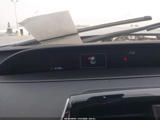 JTDKAMFU1M3147861 Toyota Prius Le