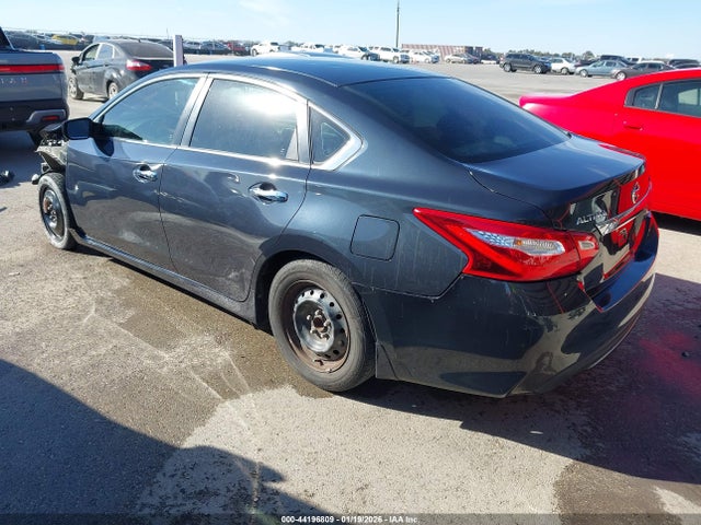 1N4AL3AP4HN320645 Nissan Altima 2.5 S