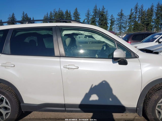 JF2SKAJCXLH590846 Subaru Forester Premium
