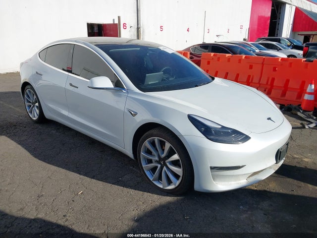 2020 TESLA MODEL 3 5YJ3E1EB3LF712295 Photo 0