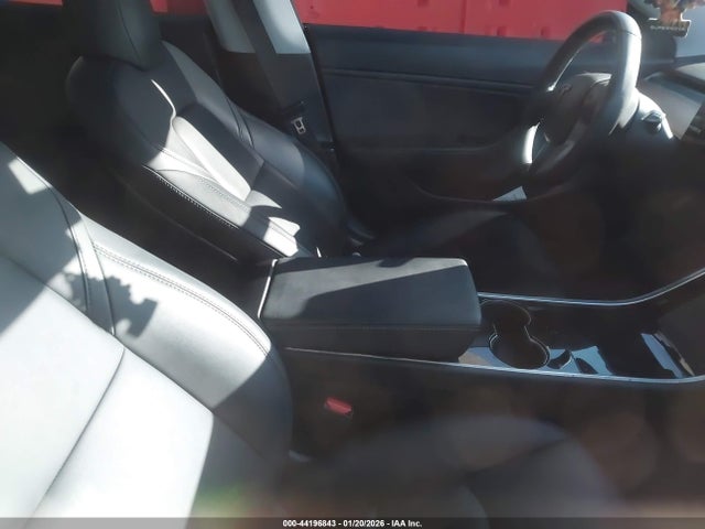 2020 TESLA MODEL 3 5YJ3E1EB3LF712295 Photo 4