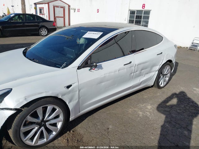 2020 TESLA MODEL 3 5YJ3E1EB3LF712295 Photo 5