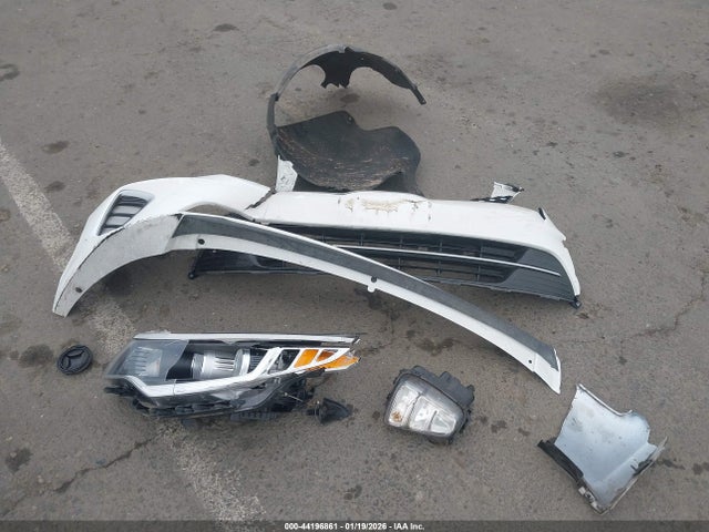 5XXGT4L35JG252071 KIA Optima S