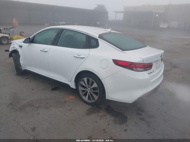 5XXGT4L35JG252071 KIA Optima S