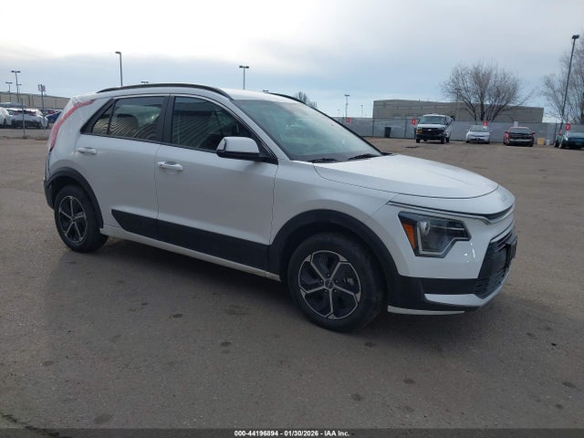 2023 KIA NIRO KNDCR3LE4P5096692