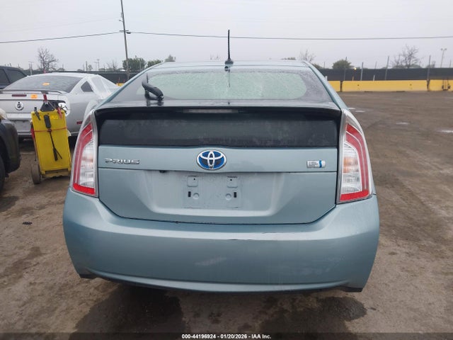 Toyota Prius Four 2015 JTDKN3DU3F1956570 Image 16