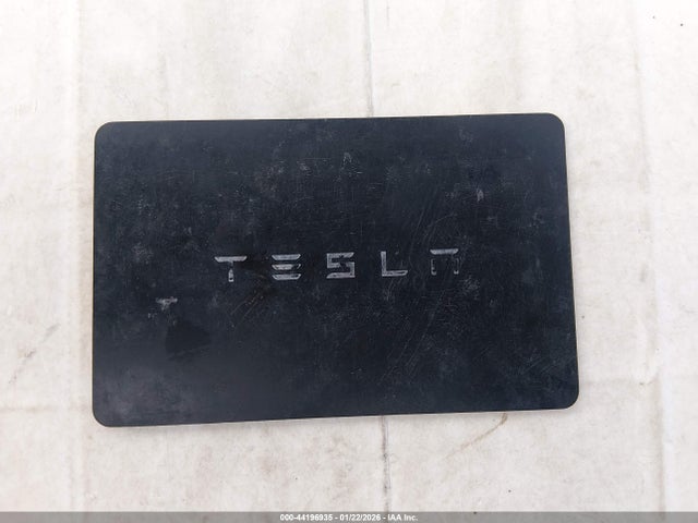 2021 TESLA MODEL Y 5YJYGDEE1MF149602 Photo 10