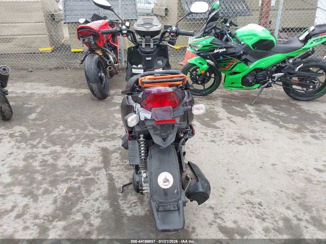 RKRSA43A9FA121445 Yamaha Yw50 F