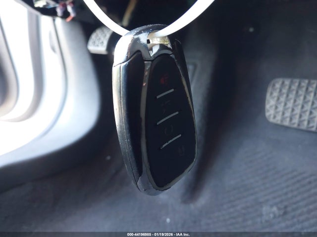 1G1ZC5ST6KF138816 Chevrolet Malibu 1fl