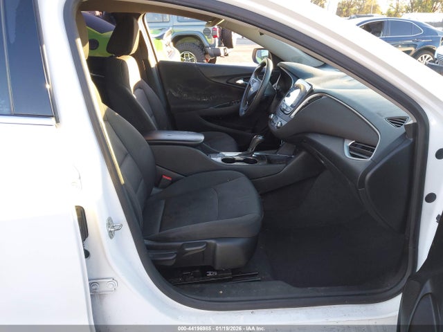 1G1ZC5ST6KF138816 Chevrolet Malibu 1fl