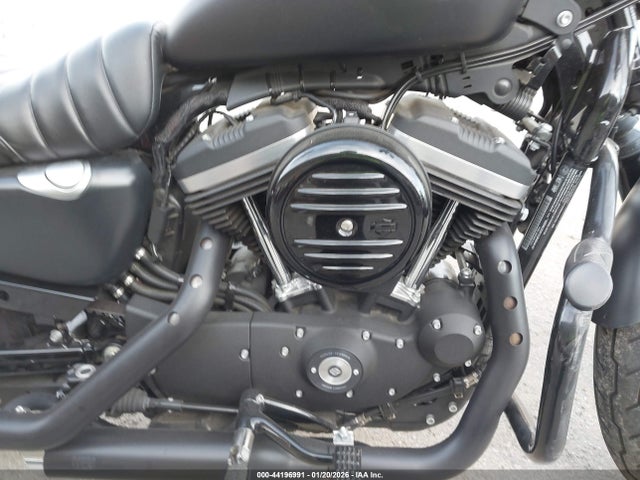 2020 HARLEY-DAVIDSON XL883 1HD4LE221LB404419 Photo 7
