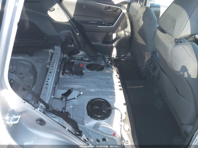 Toyota RAV4 LE 2024 2T3F1RFV5RC465527 Image 8