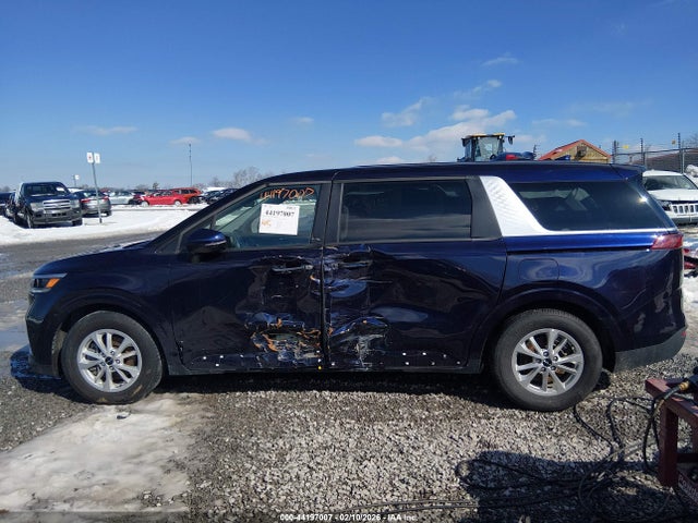 2024 Kia Carnival Mpv Lx Seat Package მანქანა იყიდება აუქციონზე, vin: KNDNB4H30R6425296, აუქციონის ნომერი: 44197007
