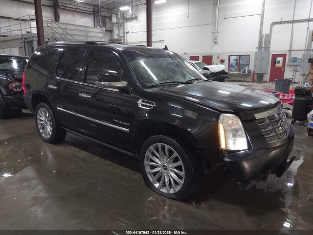 2011 CADILLAC ESCALADE 1GYS4CEF0BR398931 Photo 0