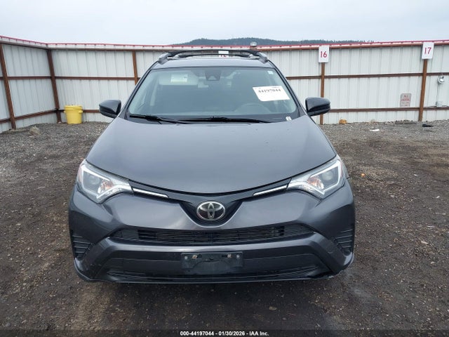 JTMBFREVXHJ104887 Toyota RAV4 LE