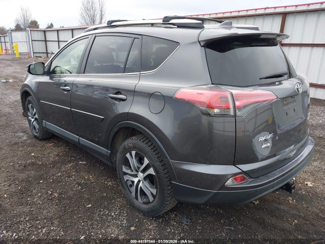 JTMBFREVXHJ104887 Toyota RAV4 LE