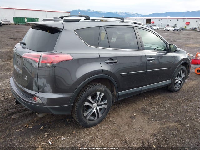 JTMBFREVXHJ104887 Toyota RAV4 LE