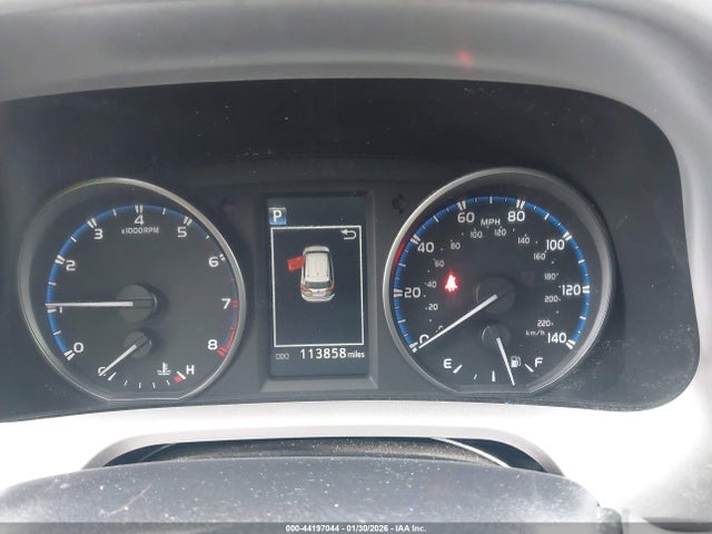 JTMBFREVXHJ104887 Toyota RAV4 LE