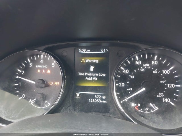 5N1AT2MT6HC801310 Nissan ROGUE S