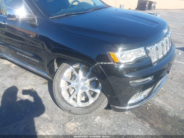 1C4RJFJG2MC671001 Jeep Grand Cherokee Summit 4x4