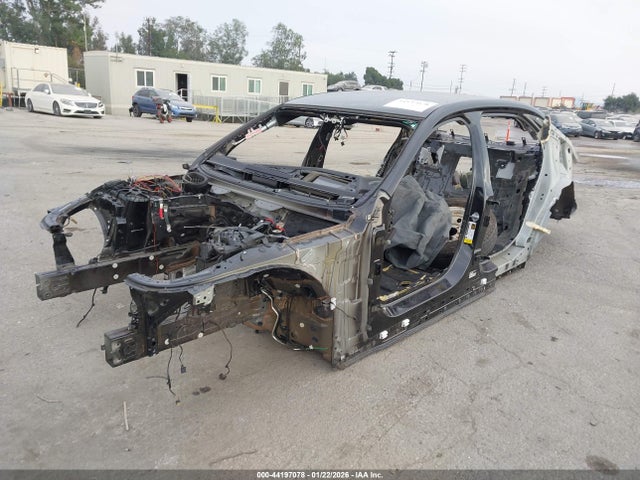 2023 BMW 740 WBA23EH0XPCM37298 Photo 1