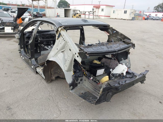 2023 BMW 740 WBA23EH0XPCM37298 Photo 2