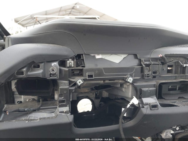 2023 BMW 740 WBA23EH0XPCM37298 Photo 6