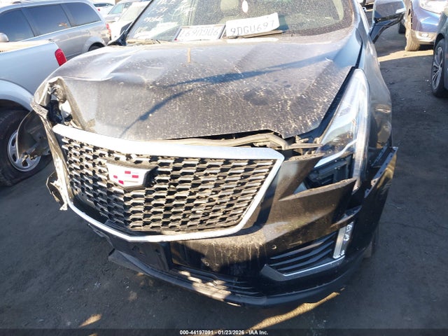1GYKNCR45NZ136834 Cadillac Xt5 Fwd Premium Luxury