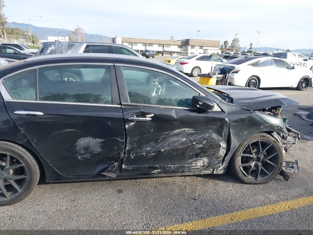 1HGCR2F30GA047065 Honda ACCORD LX