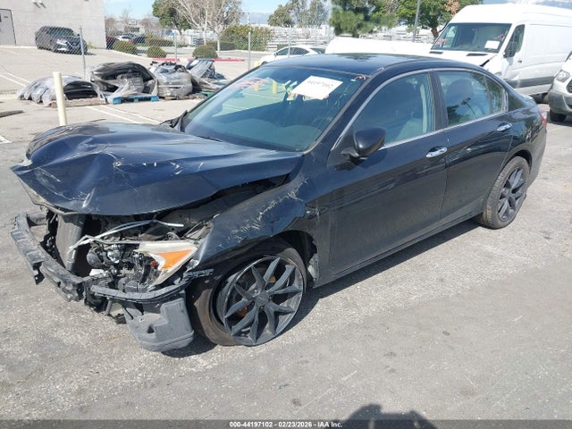 1HGCR2F30GA047065 Honda ACCORD LX
