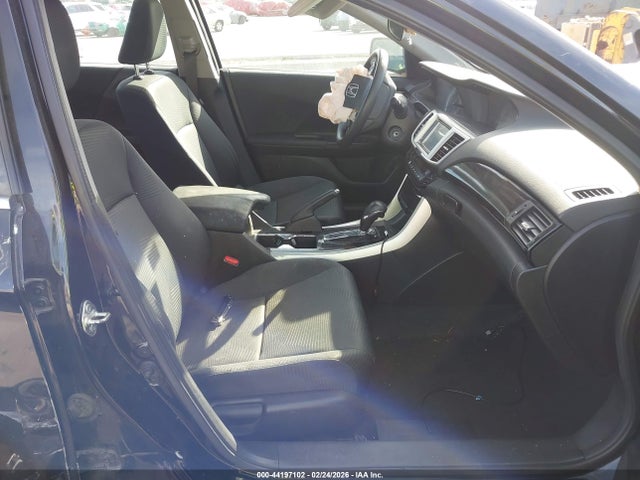 1HGCR2F30GA047065 Honda ACCORD LX