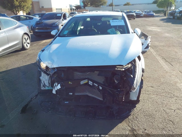 3KPF24ADXRE729656 KIA Forte Lxs
