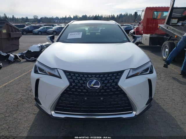 JTHP9JBH3M2052857 Lexus UX 250H