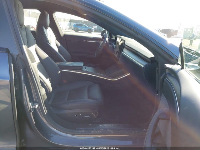 Продаж на аукціоні авто 2021 Tesla Model S, vin: 5YJSA1E53MF443573, номер лоту: 44197147