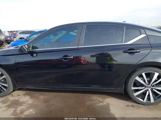 1N4BL4CV0KC255706 Nissan Altima 2.5 Sr