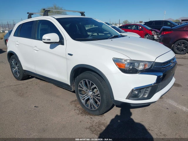 2018 MITSUBISHI OUTLANDER SPORT JA4AP3AU7JZ008879 Photo 0