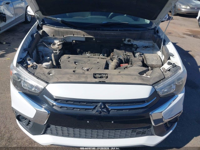 2018 MITSUBISHI OUTLANDER SPORT JA4AP3AU7JZ008879 Photo 9