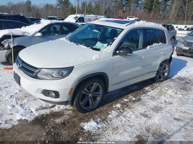 2017 VOLKSWAGEN TIGUAN WVGUV7AXXHW512599 Photo 1