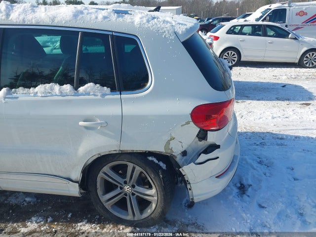 2017 VOLKSWAGEN TIGUAN WVGUV7AXXHW512599 Photo 5