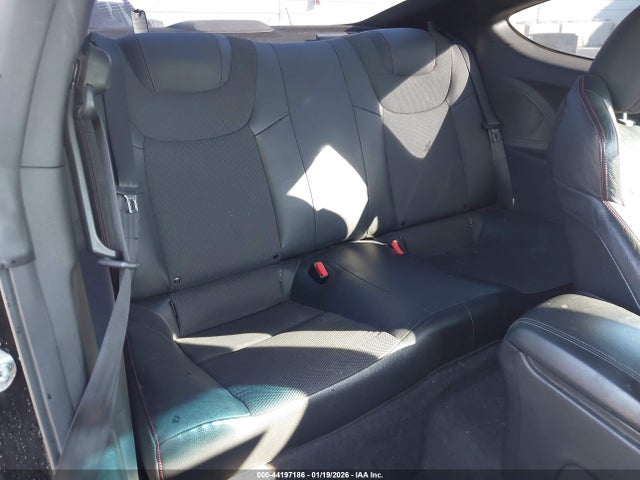 KMHHU6KJ8GU134611 Hyundai Genesis 3.8 R-spec