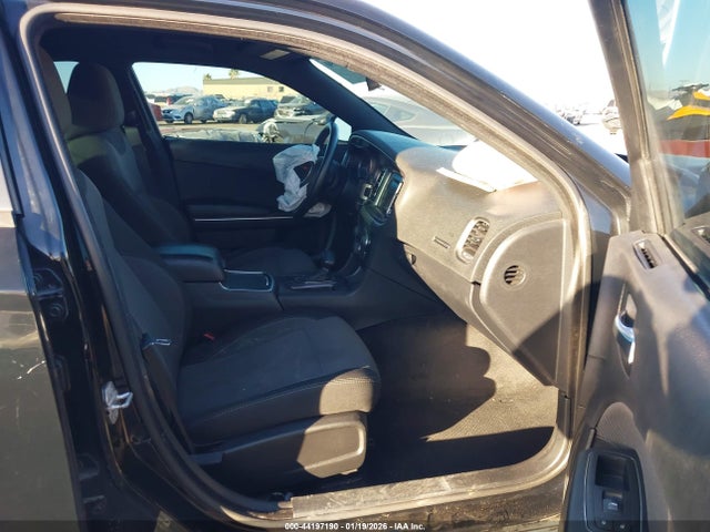 2016 DODGE CHARGER 2C3CDXBG8GH109286 Photo 4
