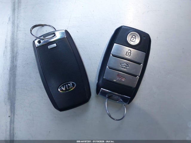 5XXGU4L3XGG095627 KIA OPTIMA EX