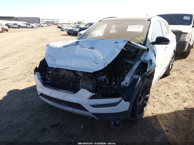 KM8J33A28HU546414 Hyundai Tucson Night
