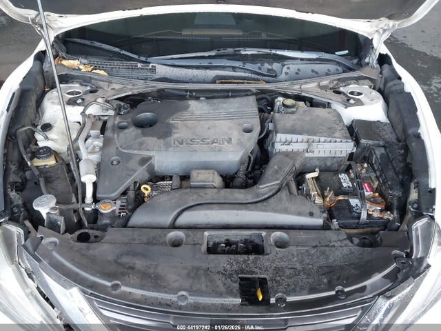 1N4AL3AP6HN328214 Nissan Altima 2.5 S